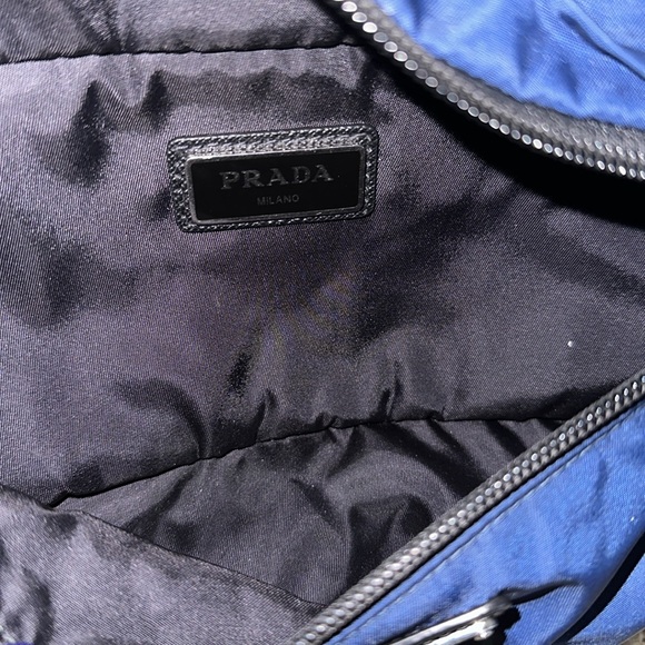 PRADA Re-Nylon and Saffiano leather belt bag NAVY - Picture 12 of 17